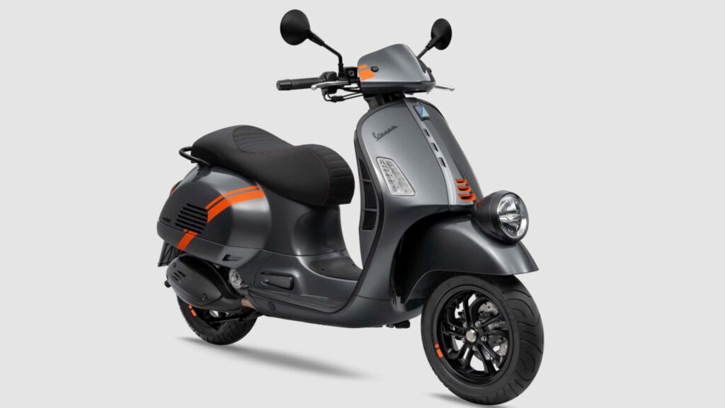 Vespa devient élégante et sportive avec une nouvelle couleur de scooter